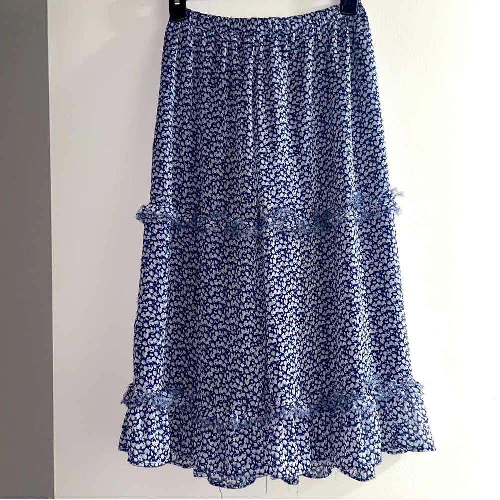 Midi Skirt 💙